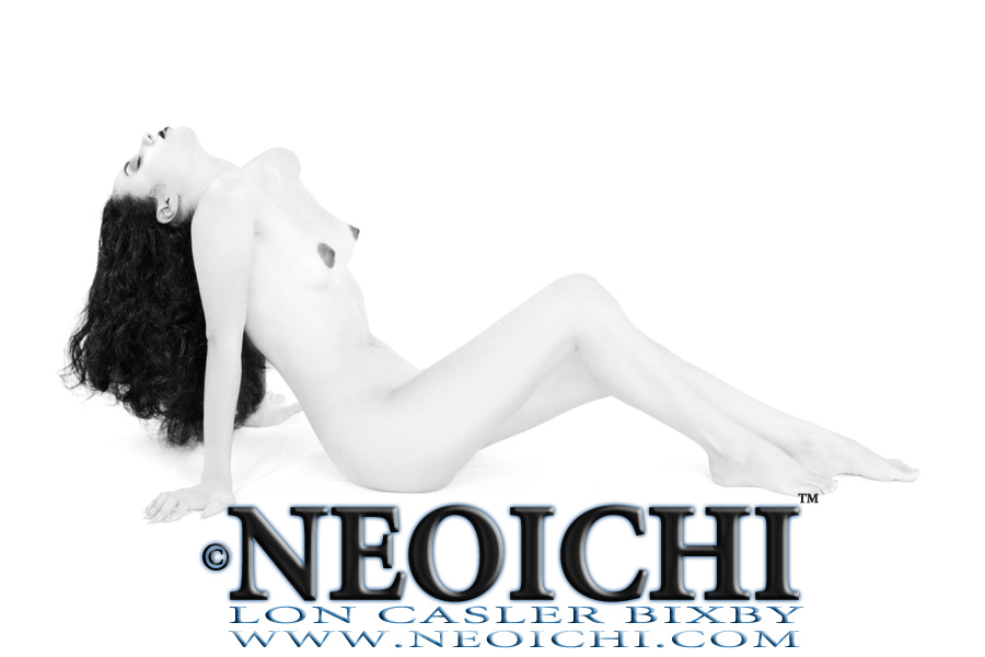 NEOICHI #186 - White Series No. 9 - Photography by Lon Casler Bixby - Copyright - All Rights Reserved - www.NEOICHI.com