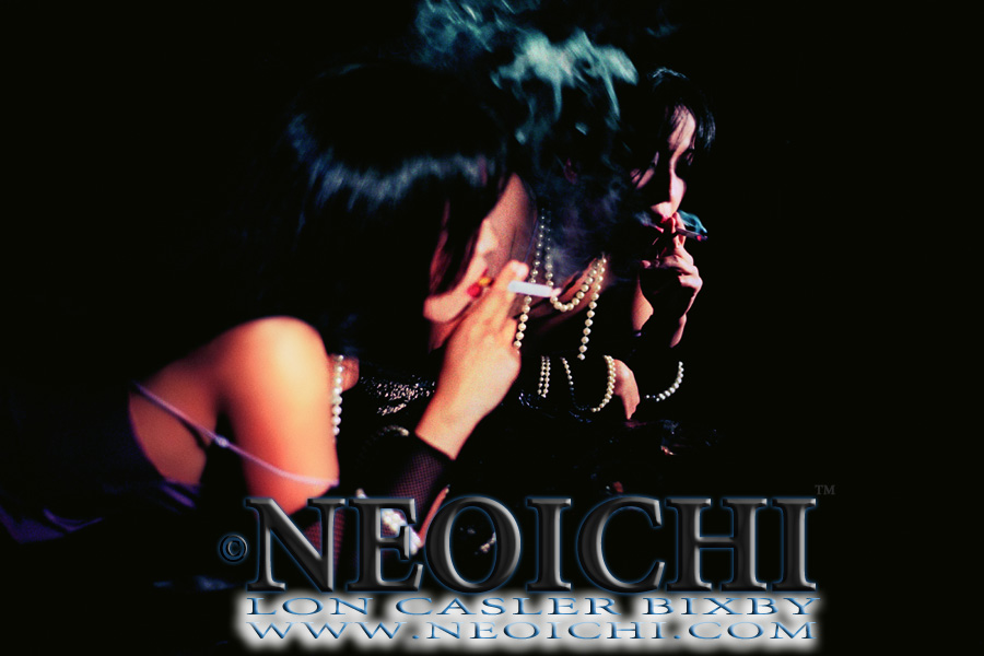 NEOICHI #166 - Smokin' Blues - Photography by Lon Casler Bixby - Copyright - All Rights Reserved - www.NEOICHI.com